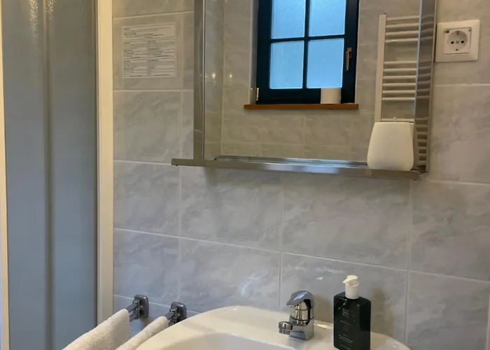 On The Slope Pohorje 11 アパート