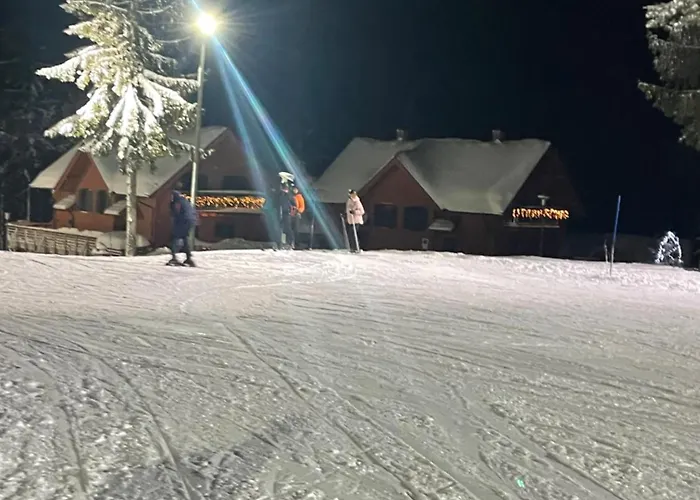 On The Slope Pohorje 11 アパート *